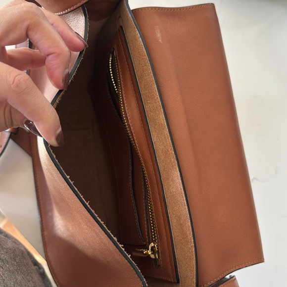 Cuyana Brown Leather Crossbody Bag - Picture 2 of 5